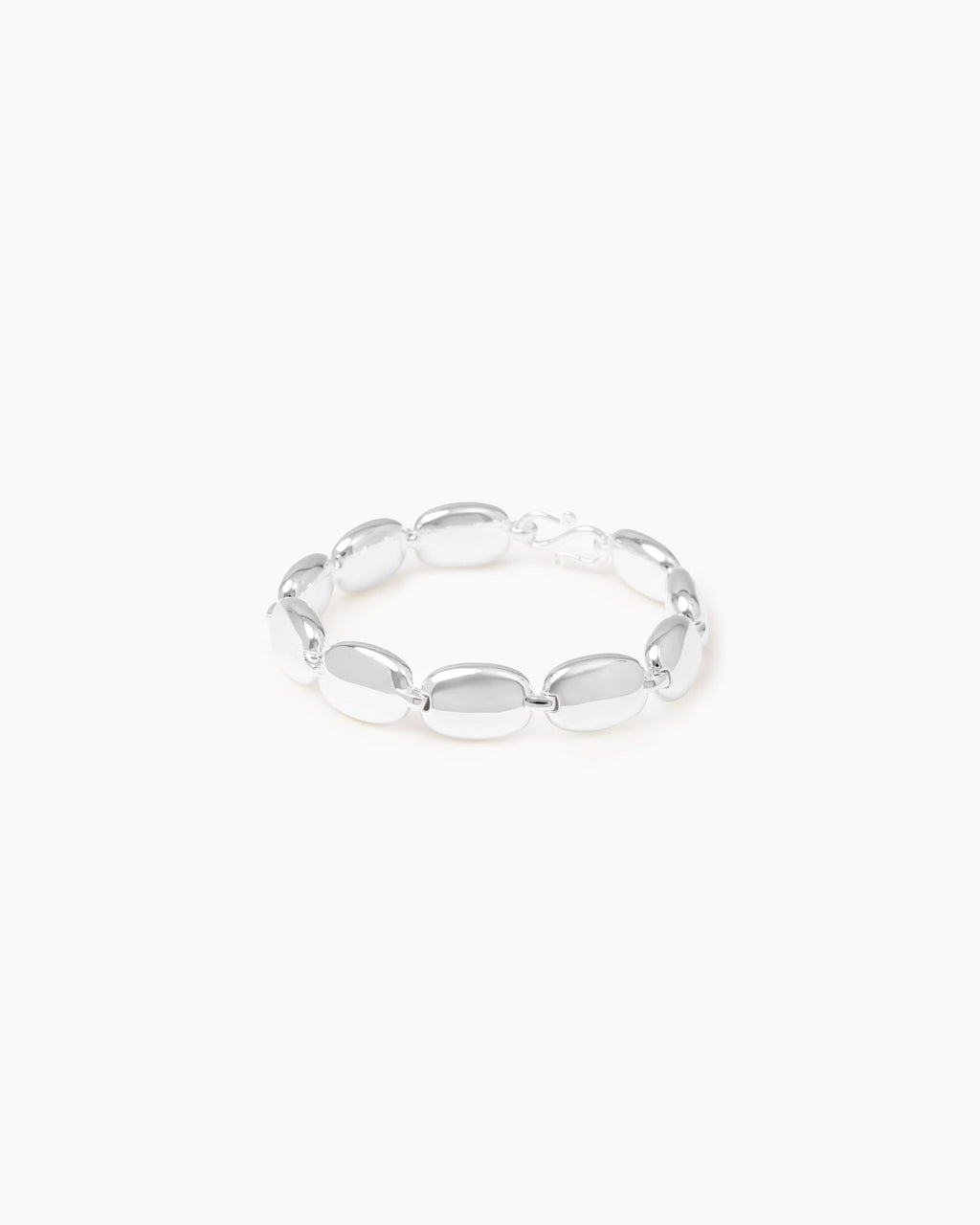 https://cdn.shopify.com/s/files/1/0592/5945/3598/files/MONICA_BRACELET_SILVER.jpg?v=1759347746