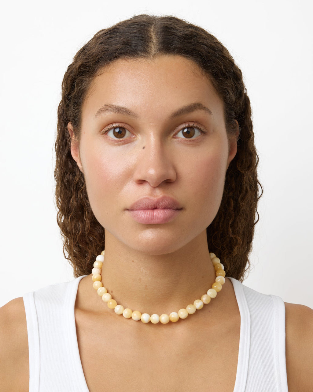 https://cdn.shopify.com/s/files/1/0592/5945/3598/files/Mary_beige_1.jpg?v=1748260804