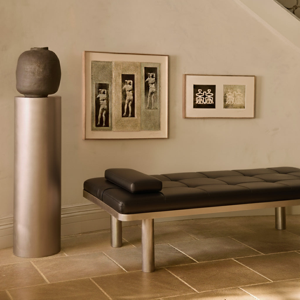 https://cdn.shopify.com/s/files/1/0593/2217/1565/files/Milan-Stainless-Steel-Daybed-Black-Leather-6.jpg?v=1756932646