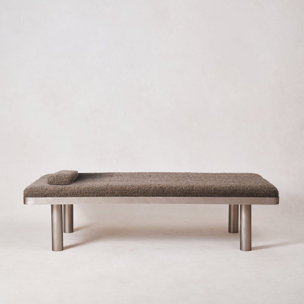 https://cdn.shopify.com/s/files/1/0593/2217/1565/files/Milan-Stainless-Steel-Daybed-Brown-Boucle-1.jpg?v=1740501716
