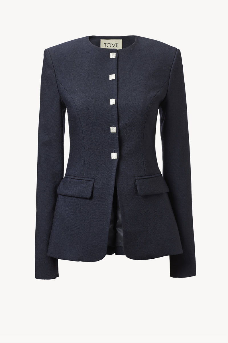 https://cdn.shopify.com/s/files/1/0155/8868/7920/files/MoyaJackeyNavy_TOVE.jpg?v=1750771879