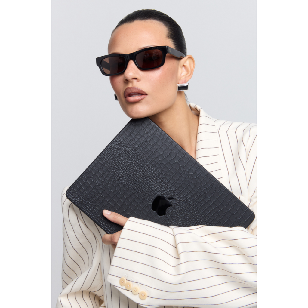 https://cdn.shopify.com/s/files/1/0574/0989/6626/files/ONYX_4.png?v=1749854096