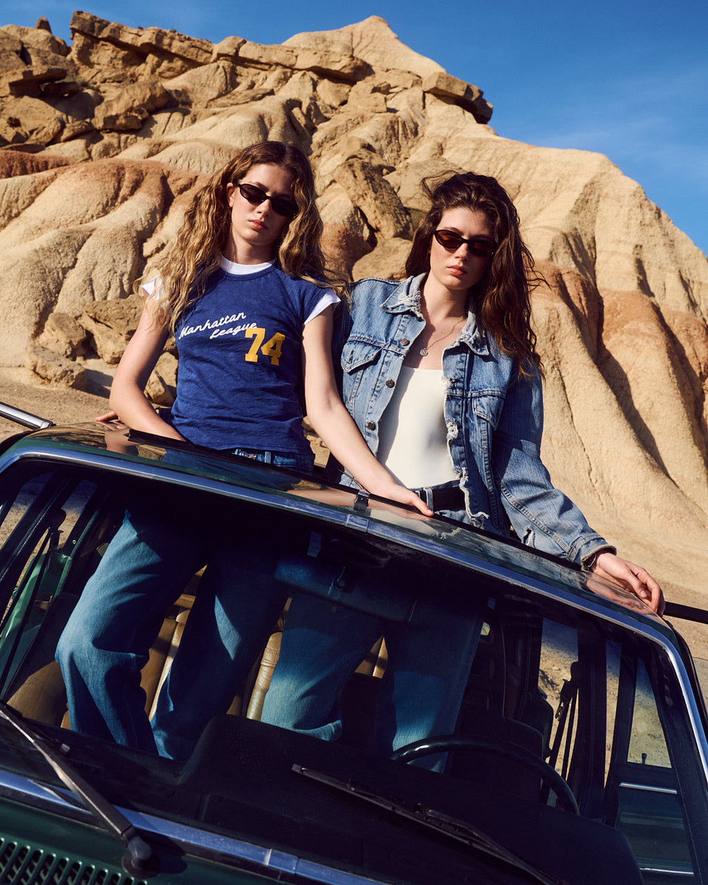https://cdn.shopify.com/s/files/1/0099/7241/6563/files/P0750-BCKes_P0957-H653s-M_WOMAN_ONTHEROAD26_5_6bfc20e5-a159-4c00-b625-f3cb47eb9d4b.jpg?v=1778140337