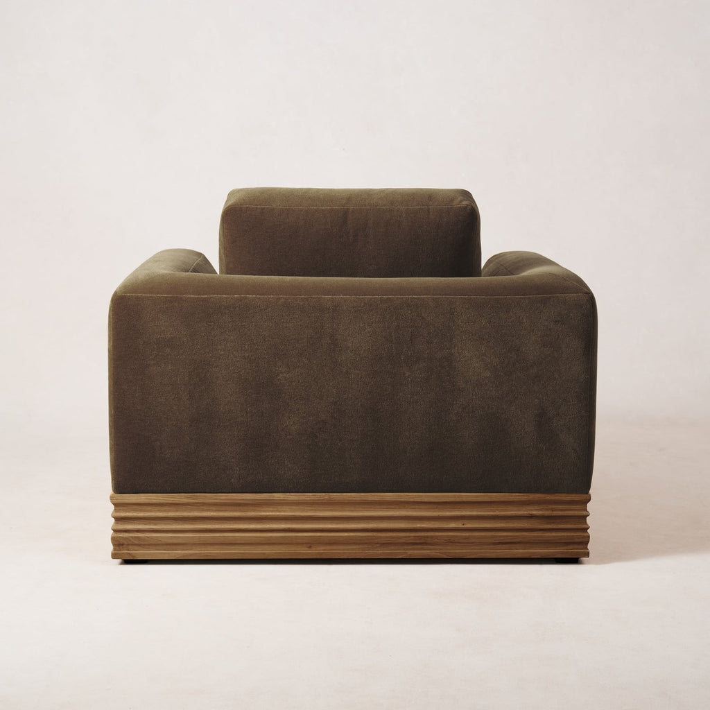 https://cdn.shopify.com/s/files/1/0593/2217/1565/files/Palazzo-Mohair-Wood-Base-Armchair-Truffle-4.jpg?v=1740502897
