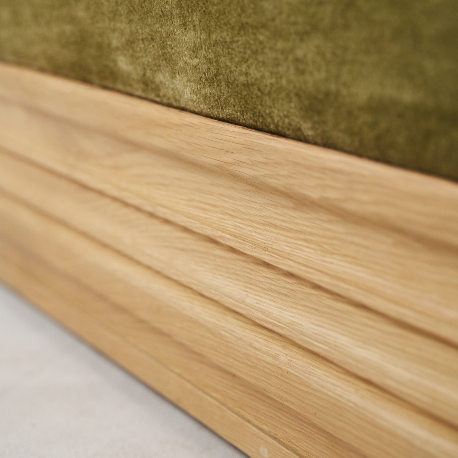 https://cdn.shopify.com/s/files/1/0593/2217/1565/files/Palazzo-mohair-wood-base-ottoman-sage-6.jpg?v=1740460617