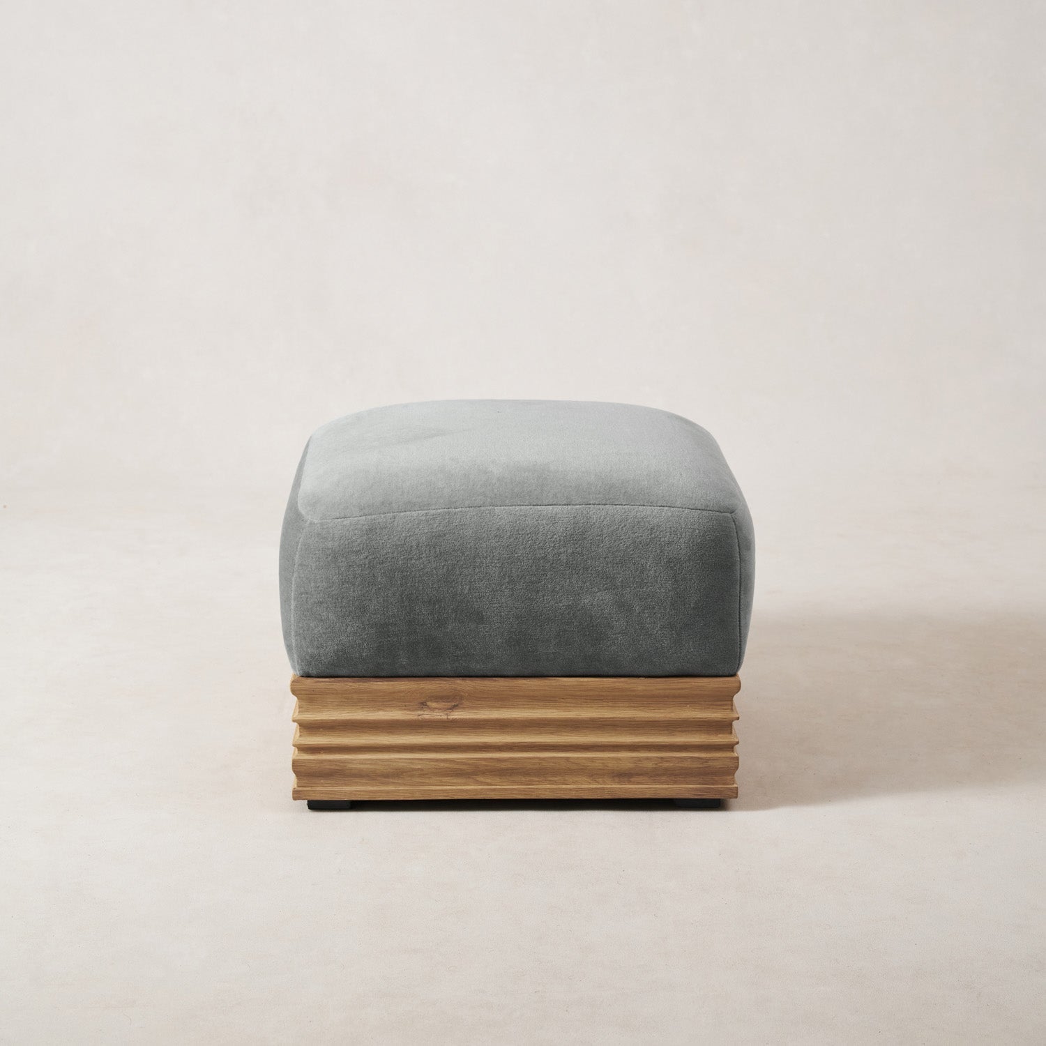 https://cdn.shopify.com/s/files/1/0593/2217/1565/files/Palazzo-mohair-wood-base-pouf-frost-1.jpg?v=1752613561