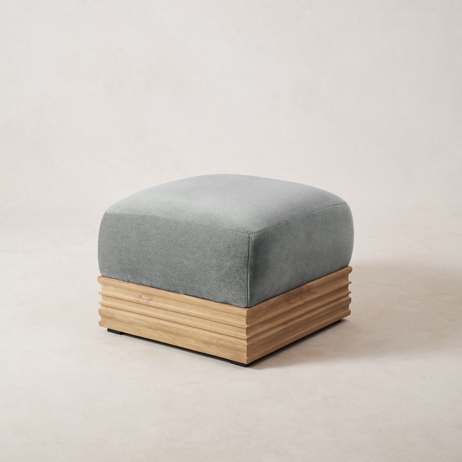 https://cdn.shopify.com/s/files/1/0593/2217/1565/files/Palazzo-mohair-wood-base-pouf-frost-2.jpg?v=1752613561