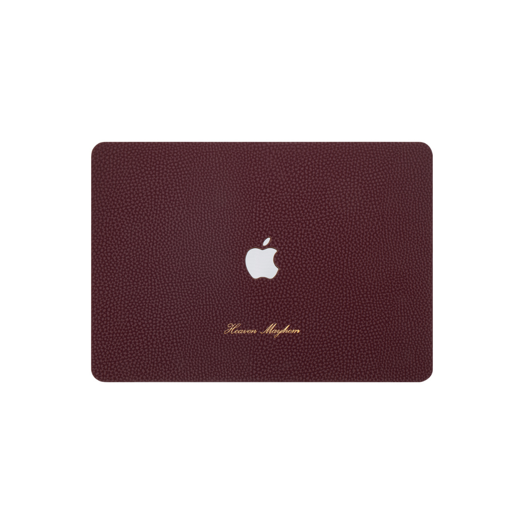 https://cdn.shopify.com/s/files/1/0574/0989/6626/files/PebbleCase-1_ce739ab4-4194-4a0d-8b83-05c499116218.png?v=1722678708