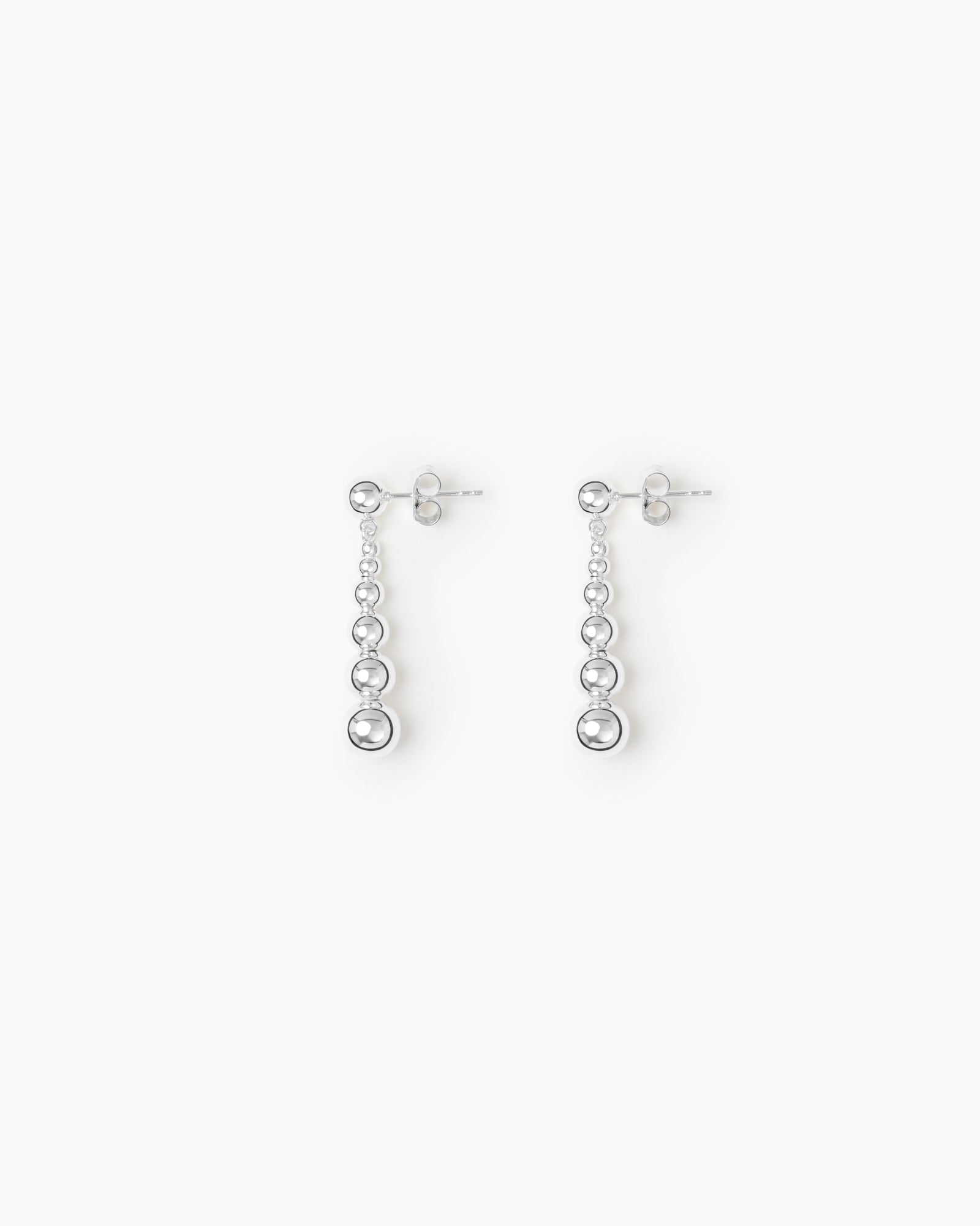 https://cdn.shopify.com/s/files/1/0592/5945/3598/files/Rebecca_silver.jpg?v=1748260759