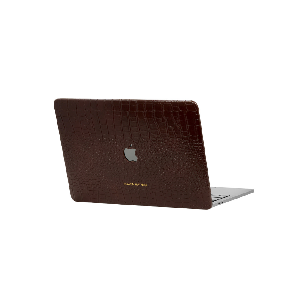 https://cdn.shopify.com/s/files/1/0574/0989/6626/files/RosiCase_56fa5c11-aeb4-4fa7-9213-a6cff3a8d5fd.png?v=1722678730