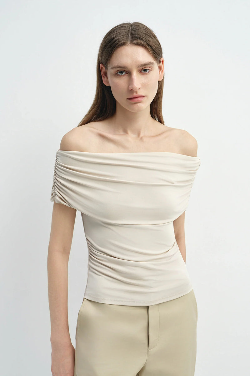https://cdn.shopify.com/s/files/1/0577/5412/4470/files/S126TS116_Oat_6.webp?v=1769167916