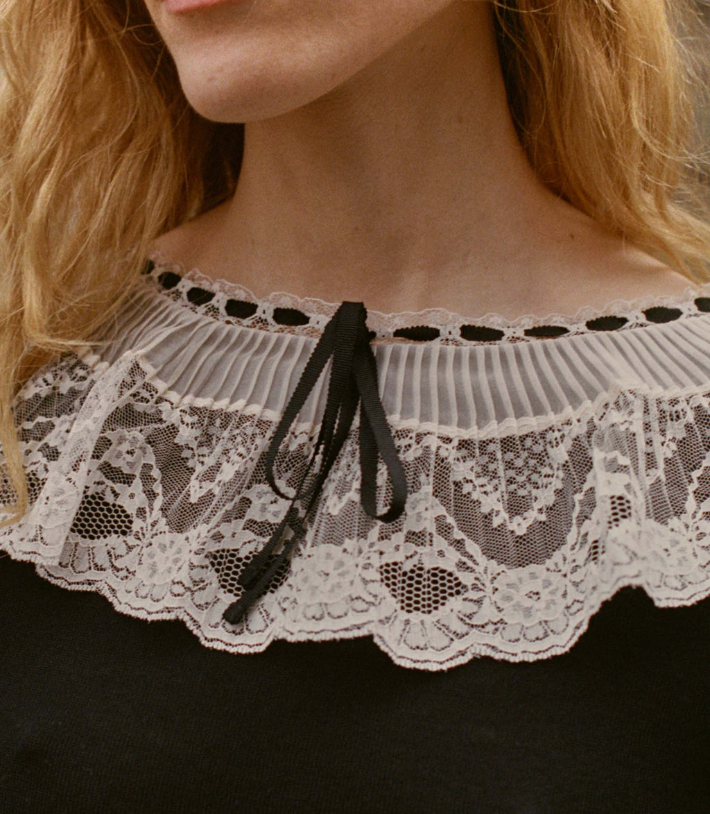 Elegant Black Merino Wool Mini Dress with Victorian Lace Collar & Cuffs