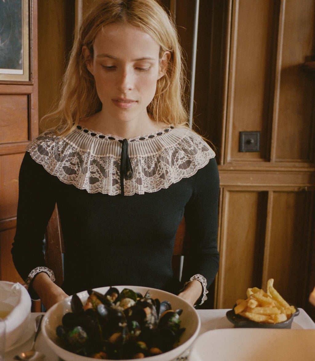 Elegant Black Merino Wool Mini Dress with Victorian Lace Collar & Cuffs