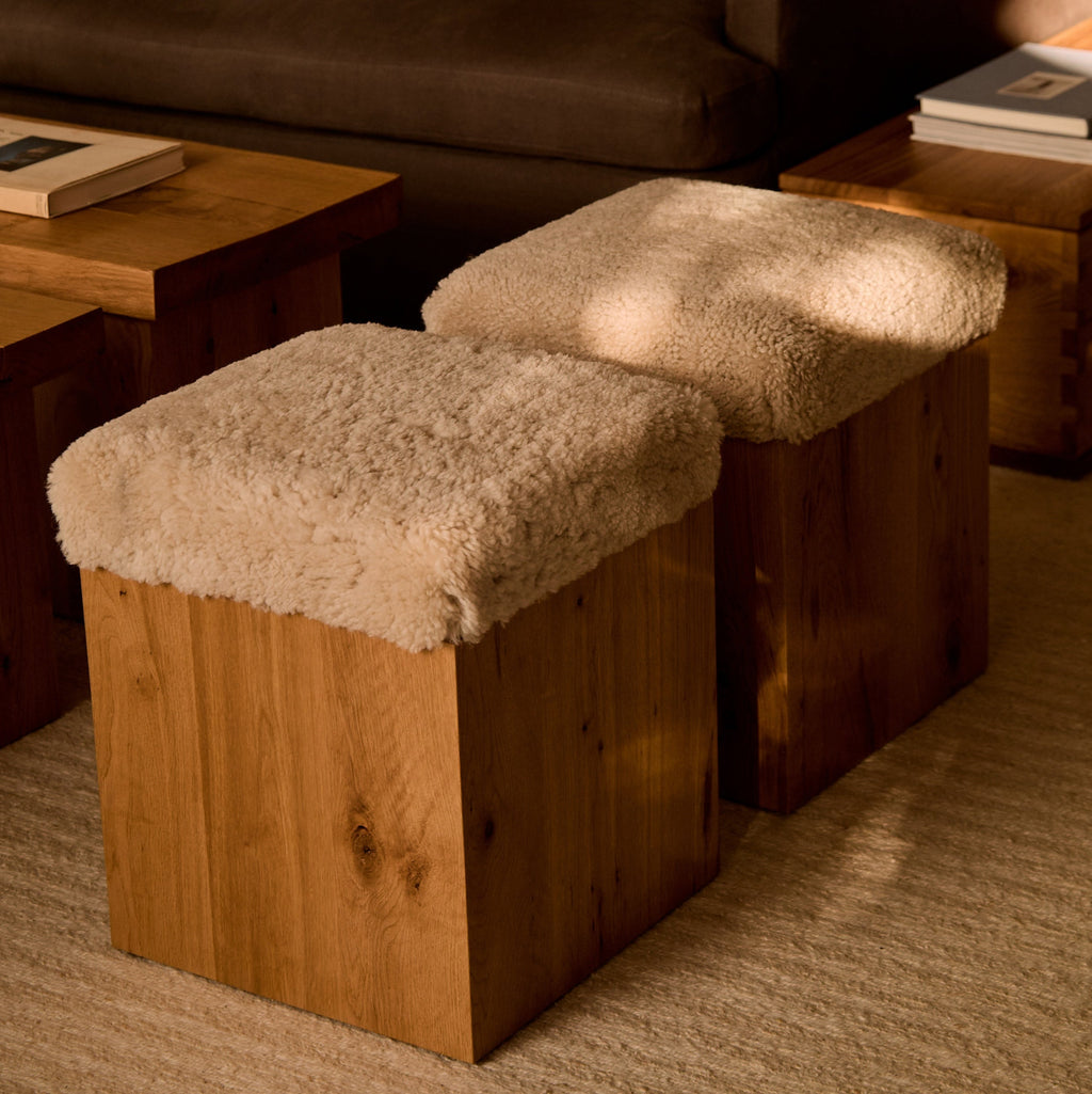 https://cdn.shopify.com/s/files/1/0593/2217/1565/files/Sherpa-Ottoman.jpg?v=1772587104