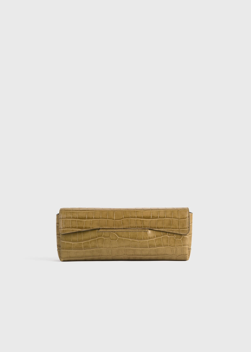 https://cdn.shopify.com/s/files/1/0452/1374/5316/files/TOTEME_FLATS_FW_GARDEROB__BAGS_GARDEROB_254-WAL0080-LE0076_SOFT_CROCO-EMBOSSED_T-CLUTCH_BISCUIT_front_GB.jpg?v=1752131164