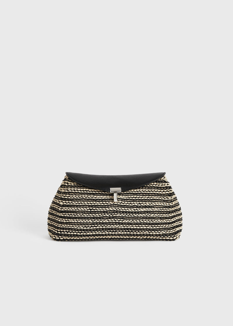 https://cdn.shopify.com/s/files/1/0452/1374/5316/files/TOTEME_FLATS_PF25_SEASONAL_BAGS_252-WAL950-LE0134_T-LOCK_CLUTCH_COTTON_CANVAS_ECRUBLACK_front_GB.jpg?v=1744812315