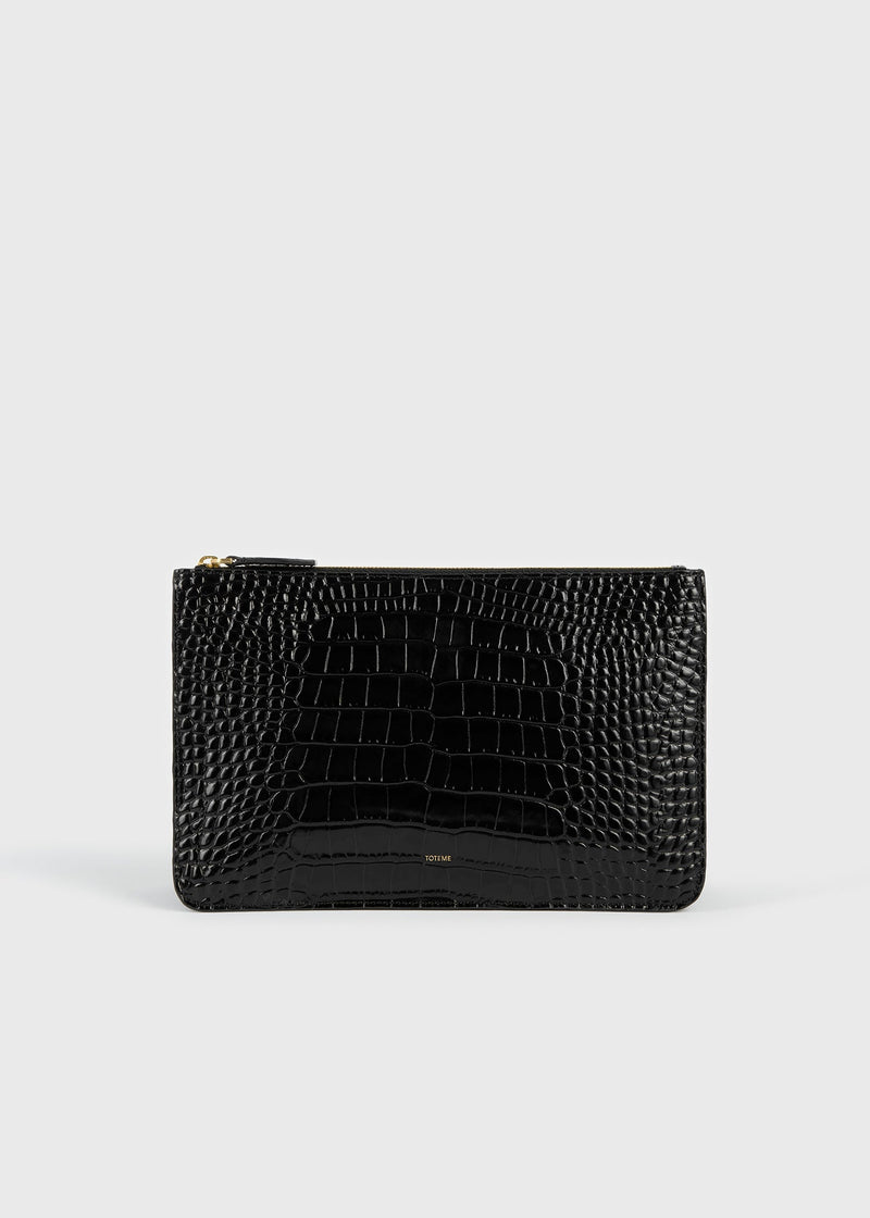 https://cdn.shopify.com/s/files/1/0452/1374/5316/files/TOTEME_FLATS_SS26_SEASONAL_BAGS_262-WAL0122-LE0076-001_THREEFOLD_CROCO_EMBOSSED_CLUTCH_BLACK_front_GB.jpg?v=1768823783