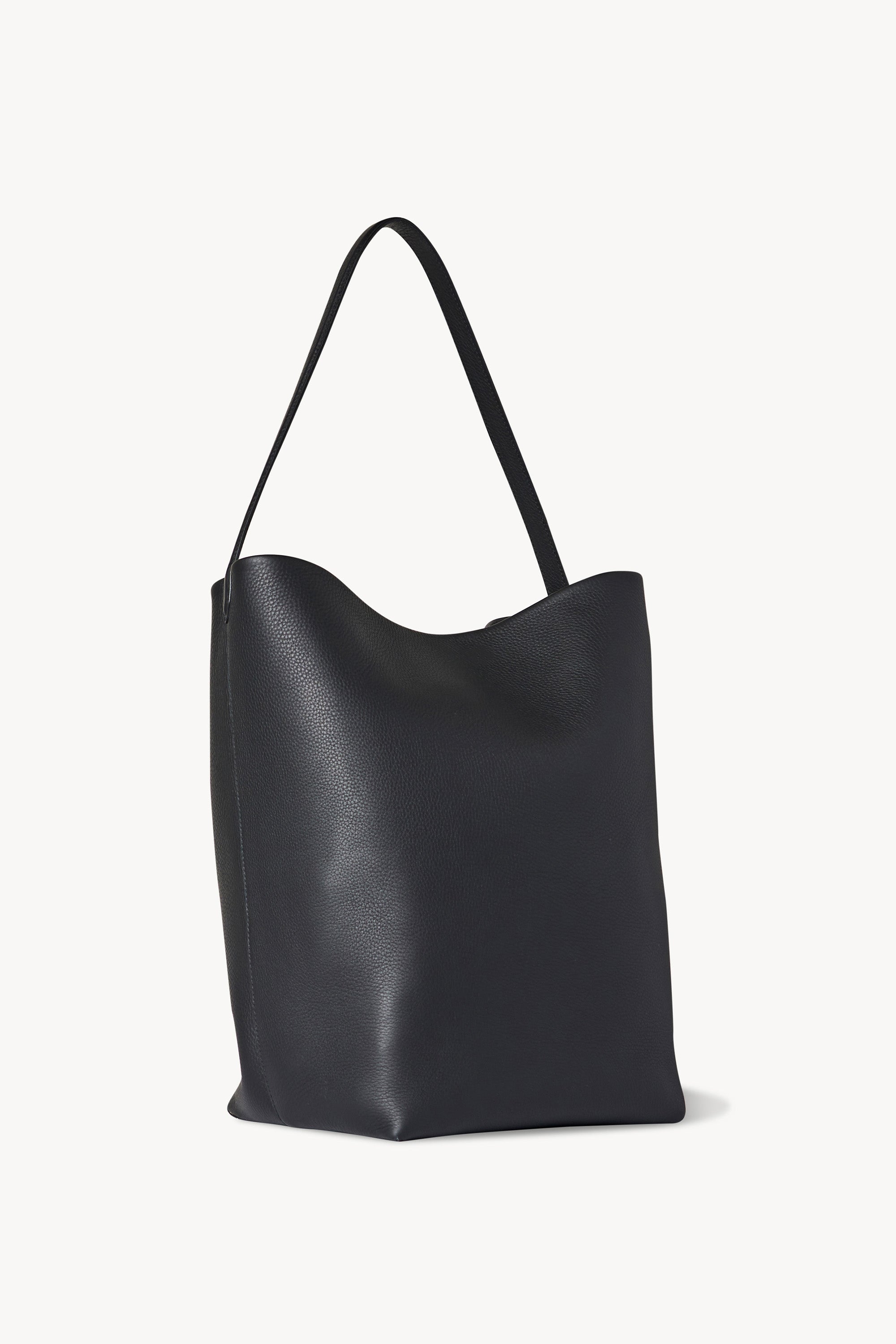 https://cdn.shopify.com/s/files/1/0552/0313/5593/files/W1273L129BLKR_b98c86a6-8707-44d3-9718-2eeca0a6af31.jpg?v=1761654580