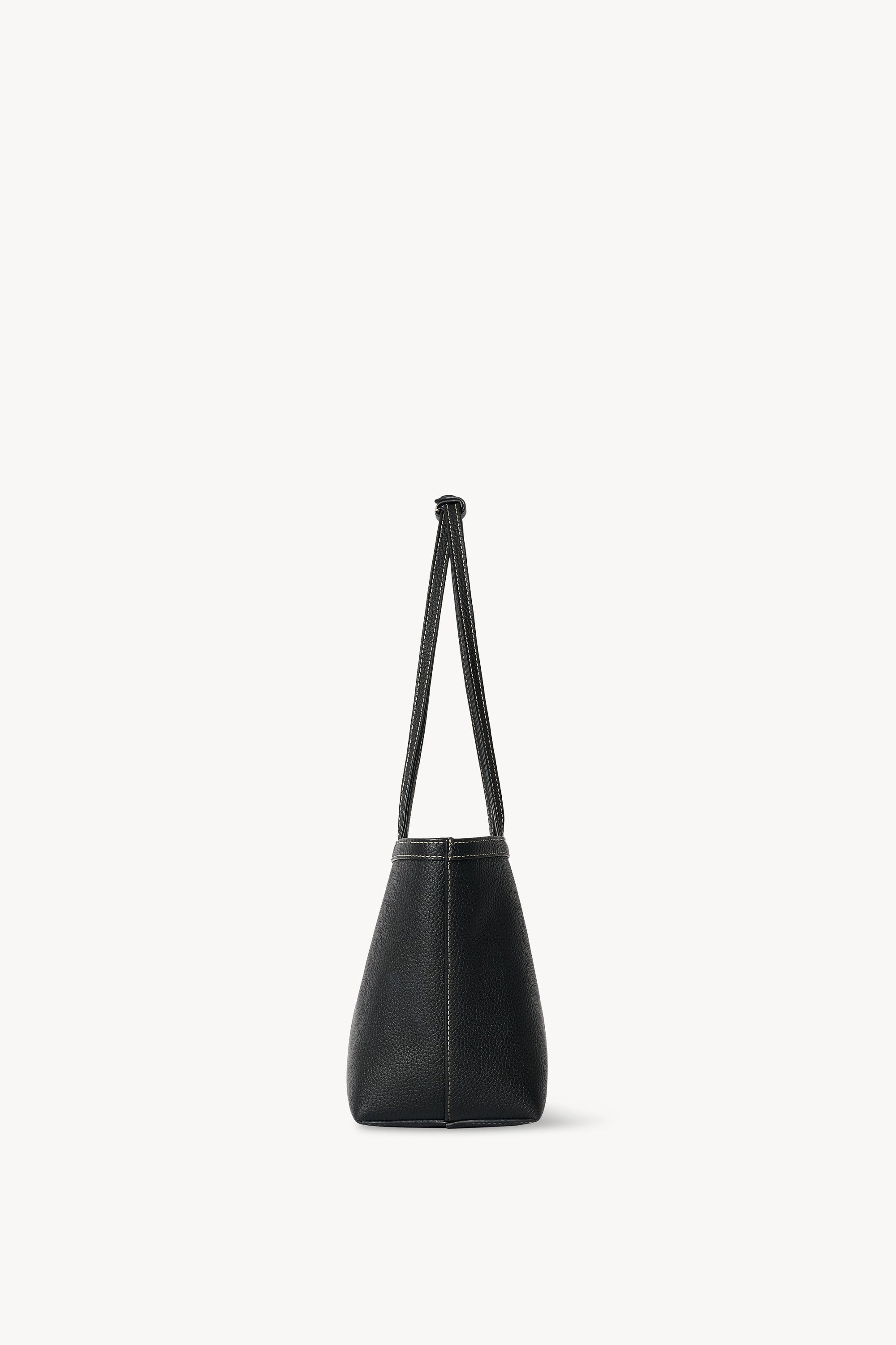 https://cdn.shopify.com/s/files/1/0552/0313/5593/files/W1903L624BLECSD_783e18e4-1049-4141-8b3a-7ed741a2701c.jpg?v=1769898129