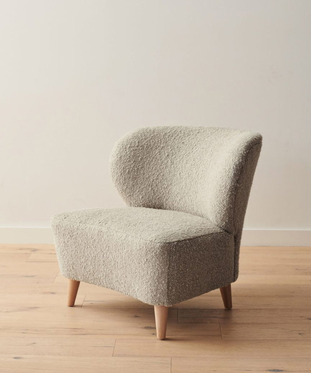 https://cdn.shopify.com/s/files/1/0565/1234/8333/files/brentwood-chair-natural-wool-boucle-1.jpg?v=1762182582