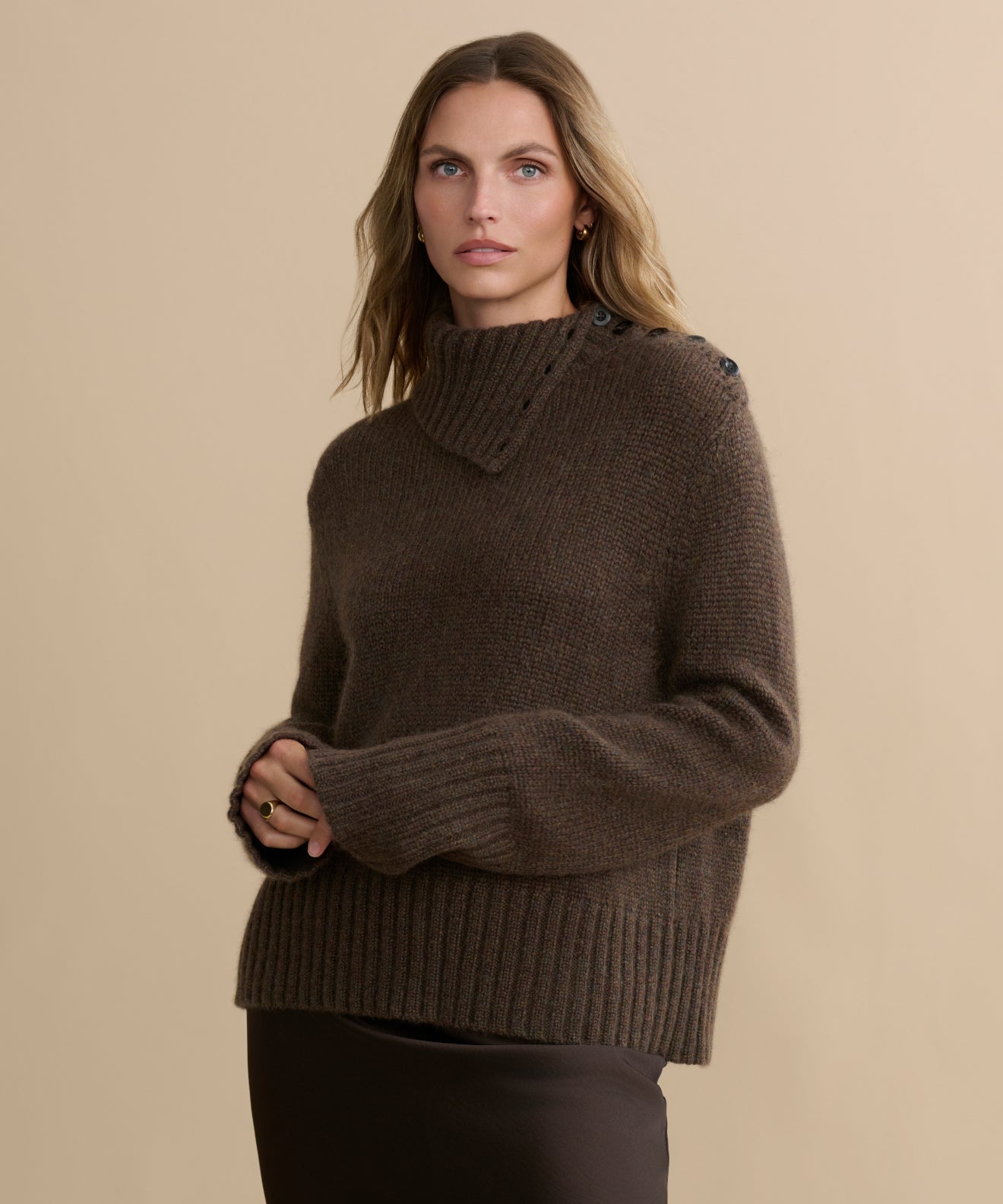 Luxurious Cashmere Jackie Sweater: Elegant Bramble Brown Knit with Button Shoulders