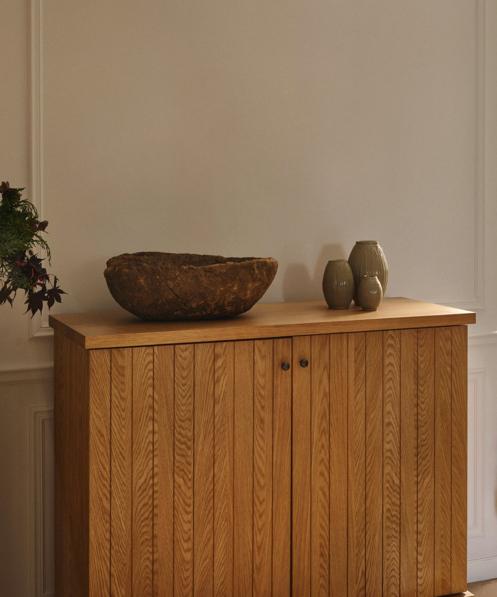 https://cdn.shopify.com/s/files/1/0565/1234/8333/files/coast-hutch-warm-oak-2_1.jpg?v=1757451693