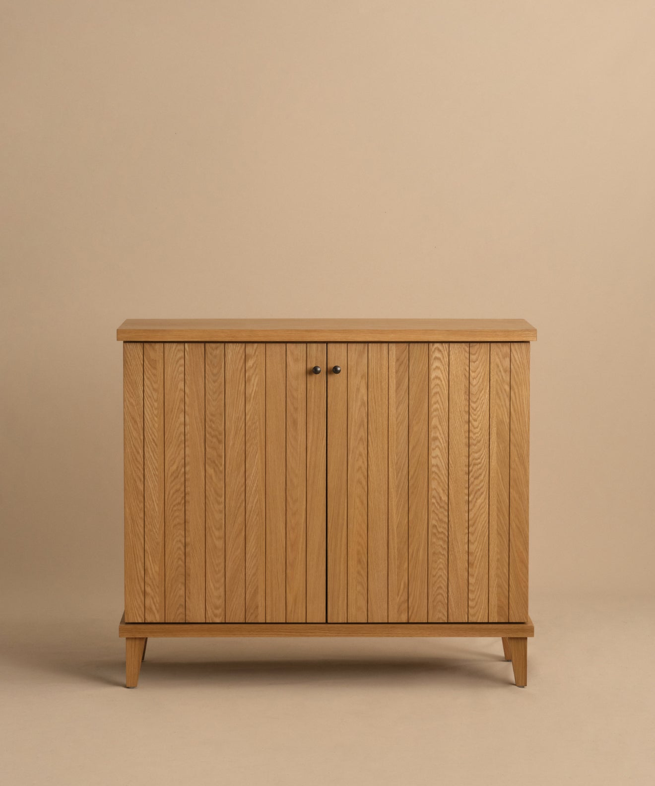 https://cdn.shopify.com/s/files/1/0565/1234/8333/files/coast-hutch-warm-oak-3.jpg?v=1757451703
