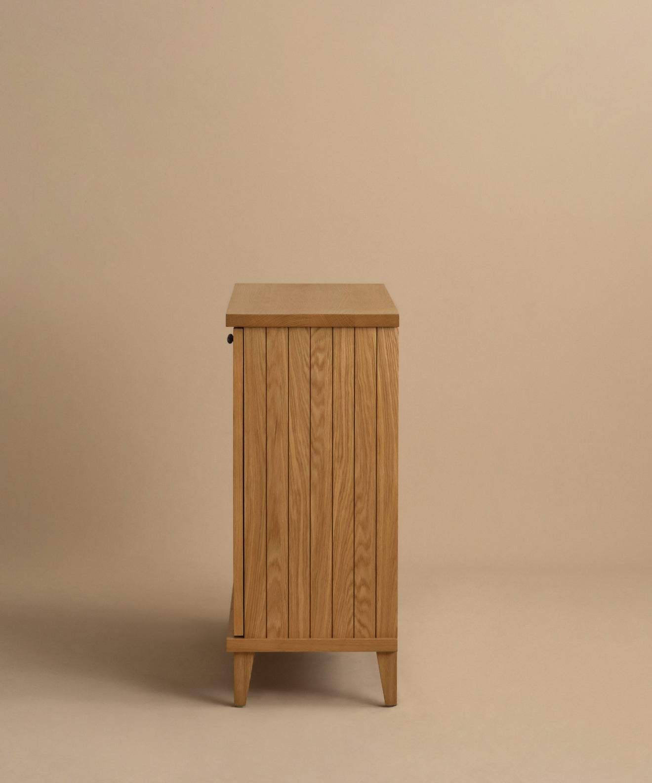 https://cdn.shopify.com/s/files/1/0565/1234/8333/files/coast-hutch-warm-oak-6.jpg?v=1757451727