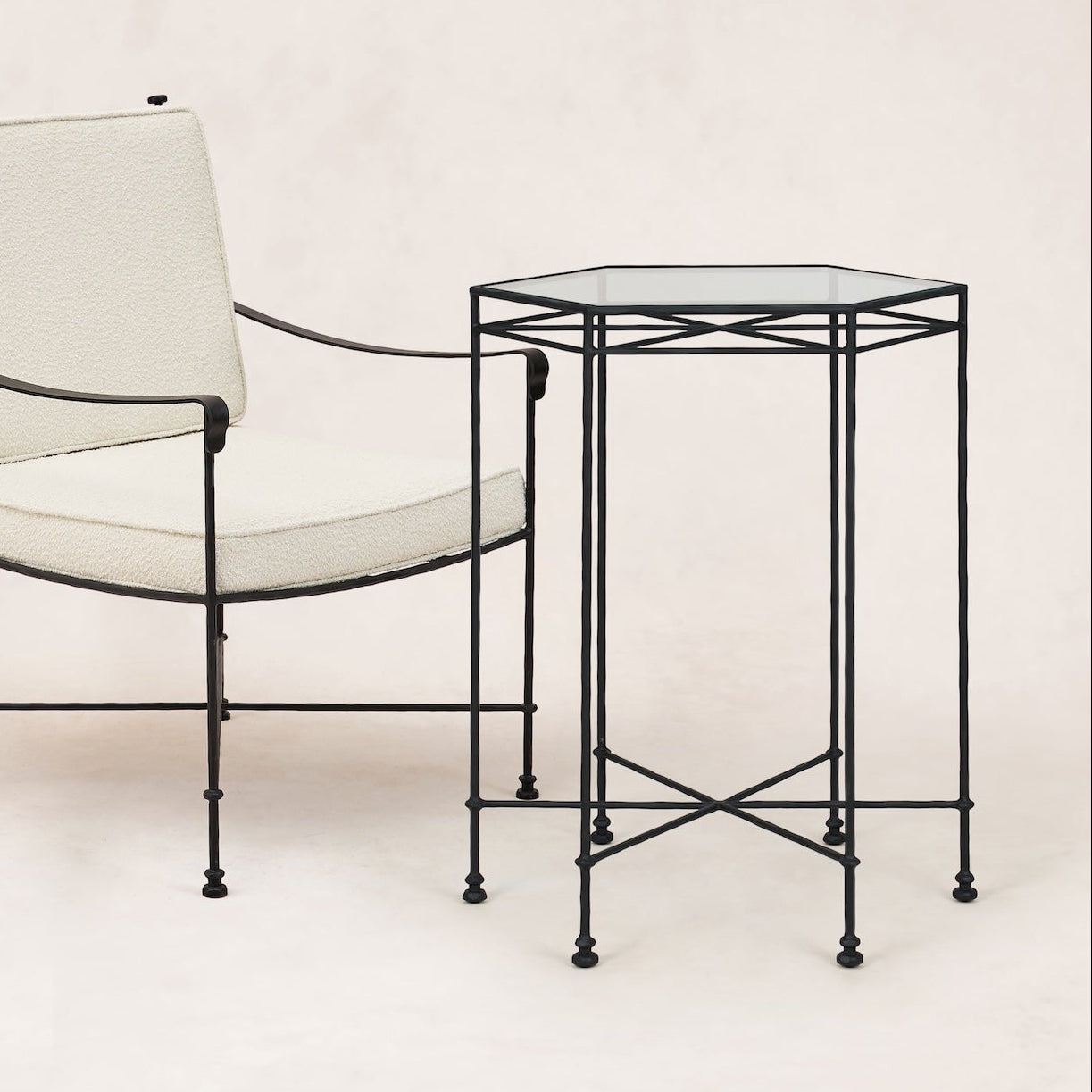 https://cdn.shopify.com/s/files/1/0593/2217/1565/files/cocktail-table-outdoors.jpg?v=1753137634
