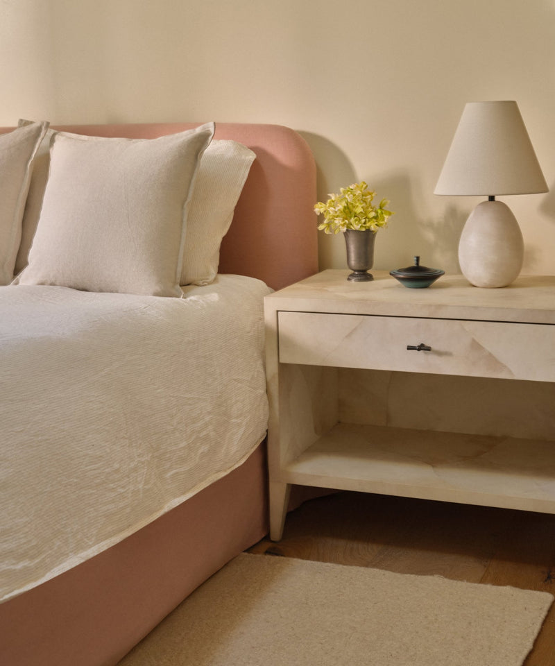 https://cdn.shopify.com/s/files/1/0565/1234/8333/files/cove-bed-shell-linen.jpg?v=1762182763