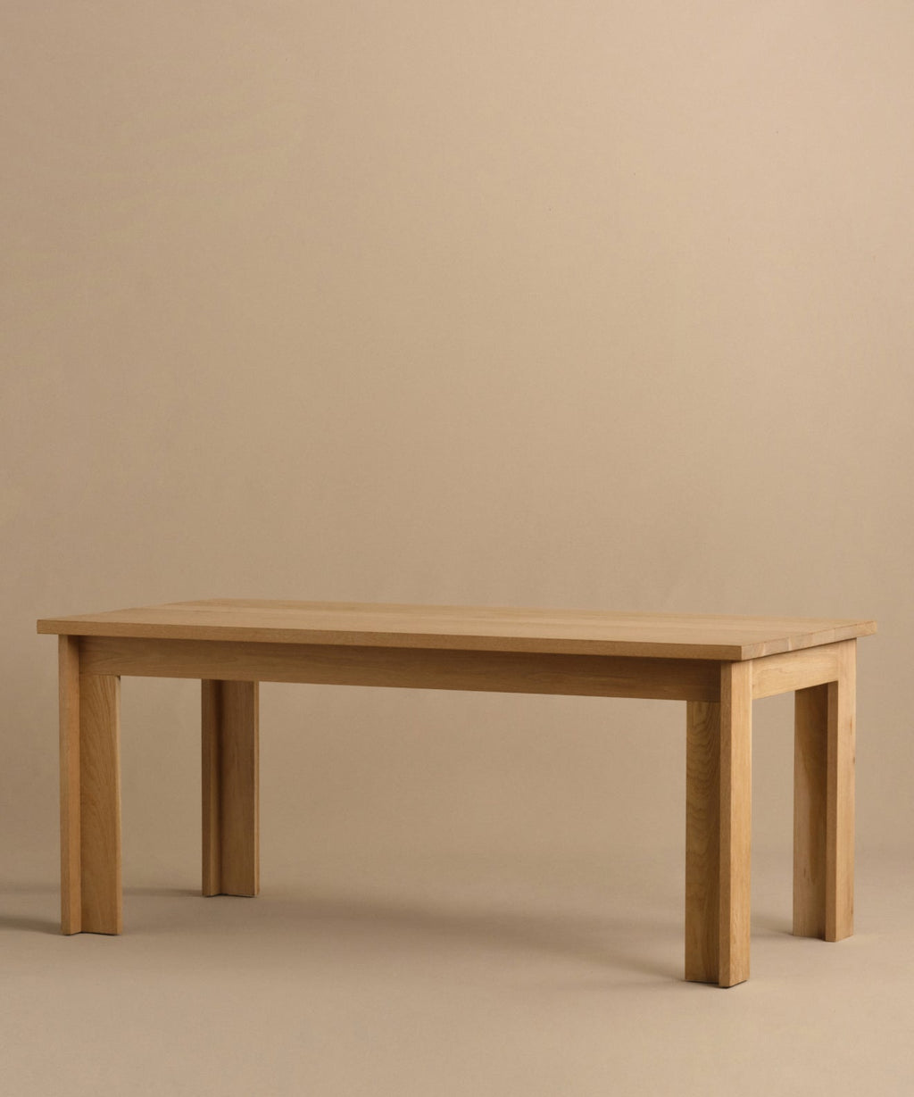https://cdn.shopify.com/s/files/1/0565/1234/8333/files/dining-table-oak-4.jpg?v=1760554994