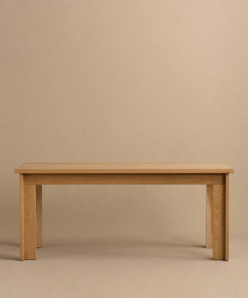 https://cdn.shopify.com/s/files/1/0565/1234/8333/files/dining-table-oak_1_c970ddb3-8c4b-4596-b121-83f77ffc2e20.jpg?v=1760555014