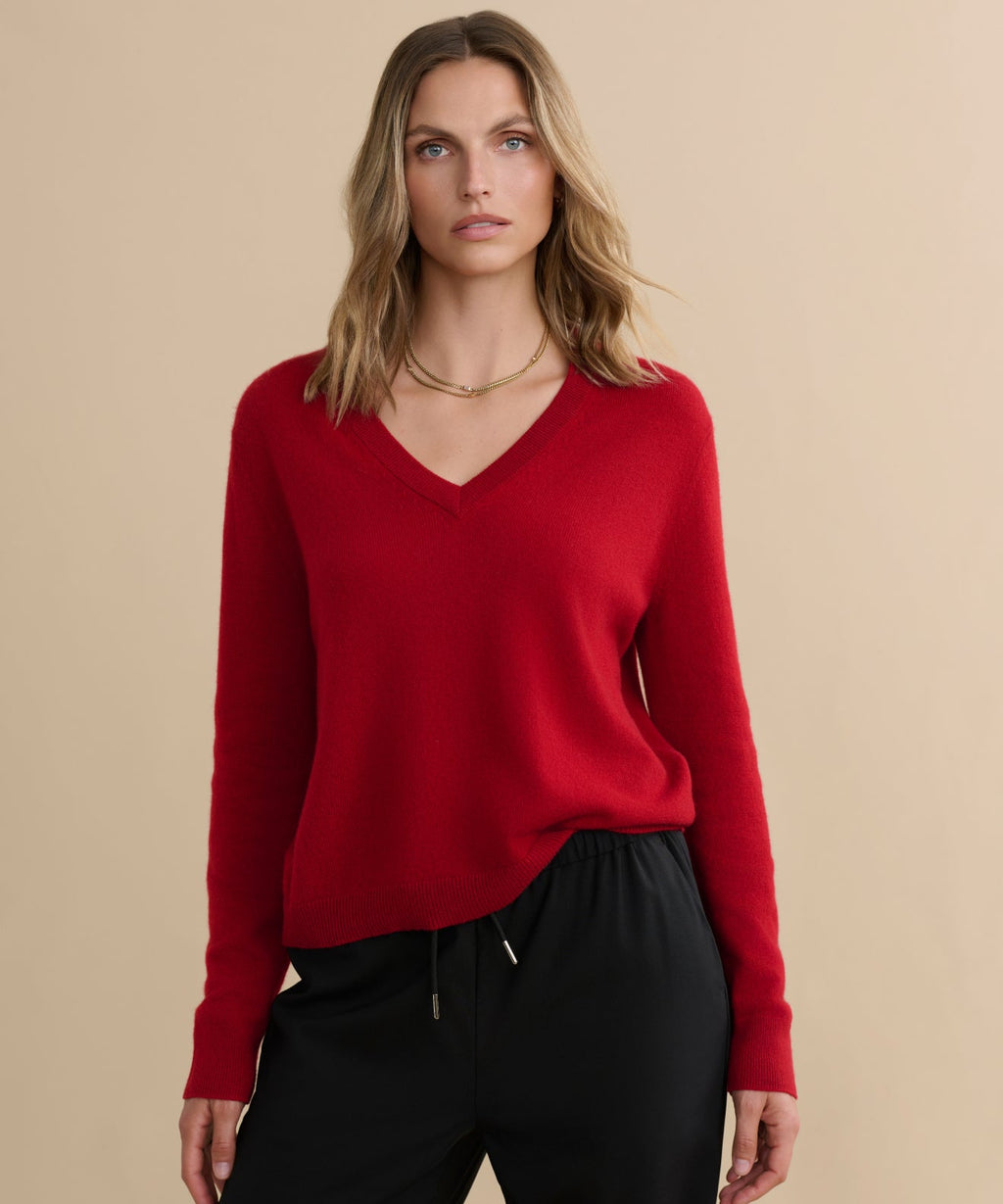 Luxurious Crimson Flynn 100% Cashmere V-Neck Sweater - Relaxed Fit Knit Top