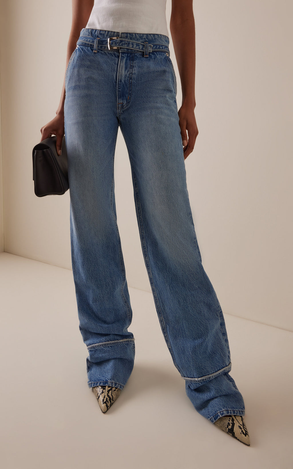 Brandon Maxwell Alexa Cuffed Rigid Low-Rise Straight-Leg Jeans - Medium Wash