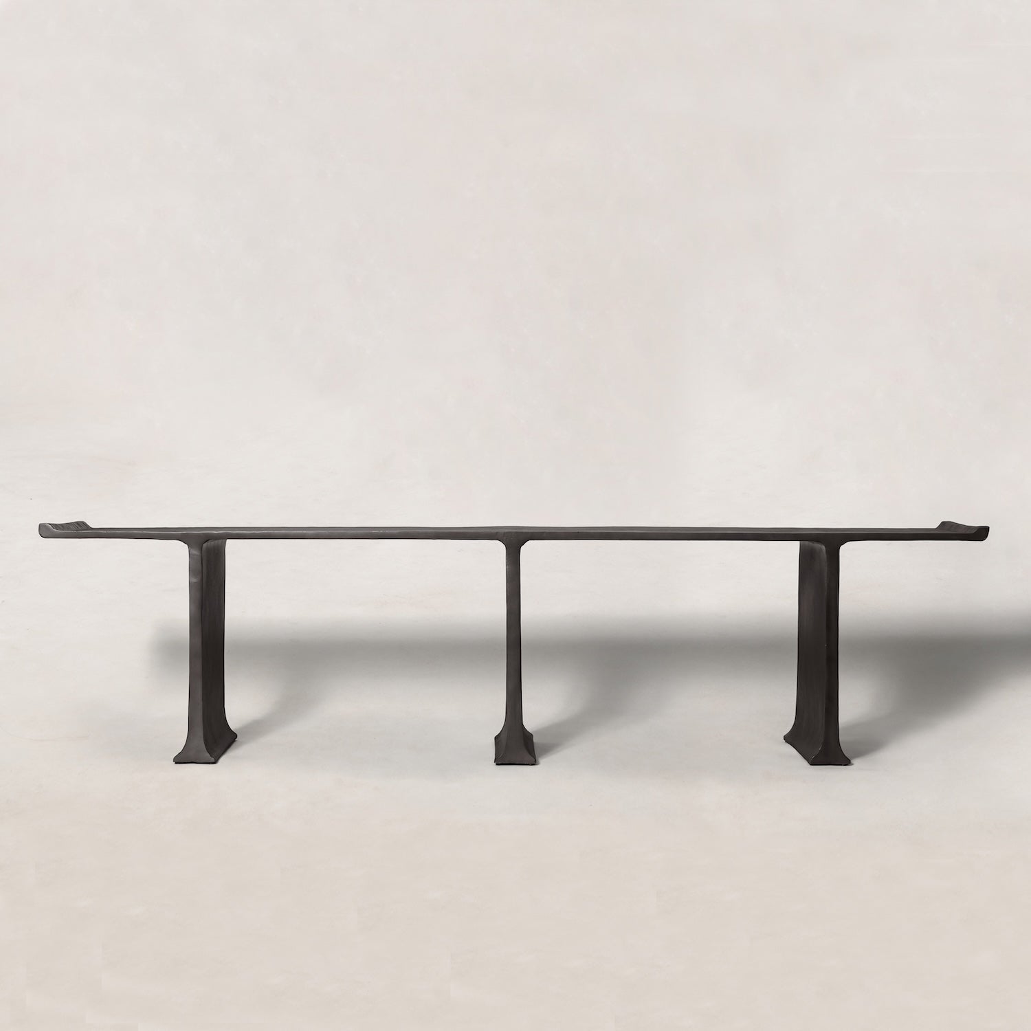https://cdn.shopify.com/s/files/1/0593/2217/1565/files/metal-bench-iron.jpg?v=1764097388