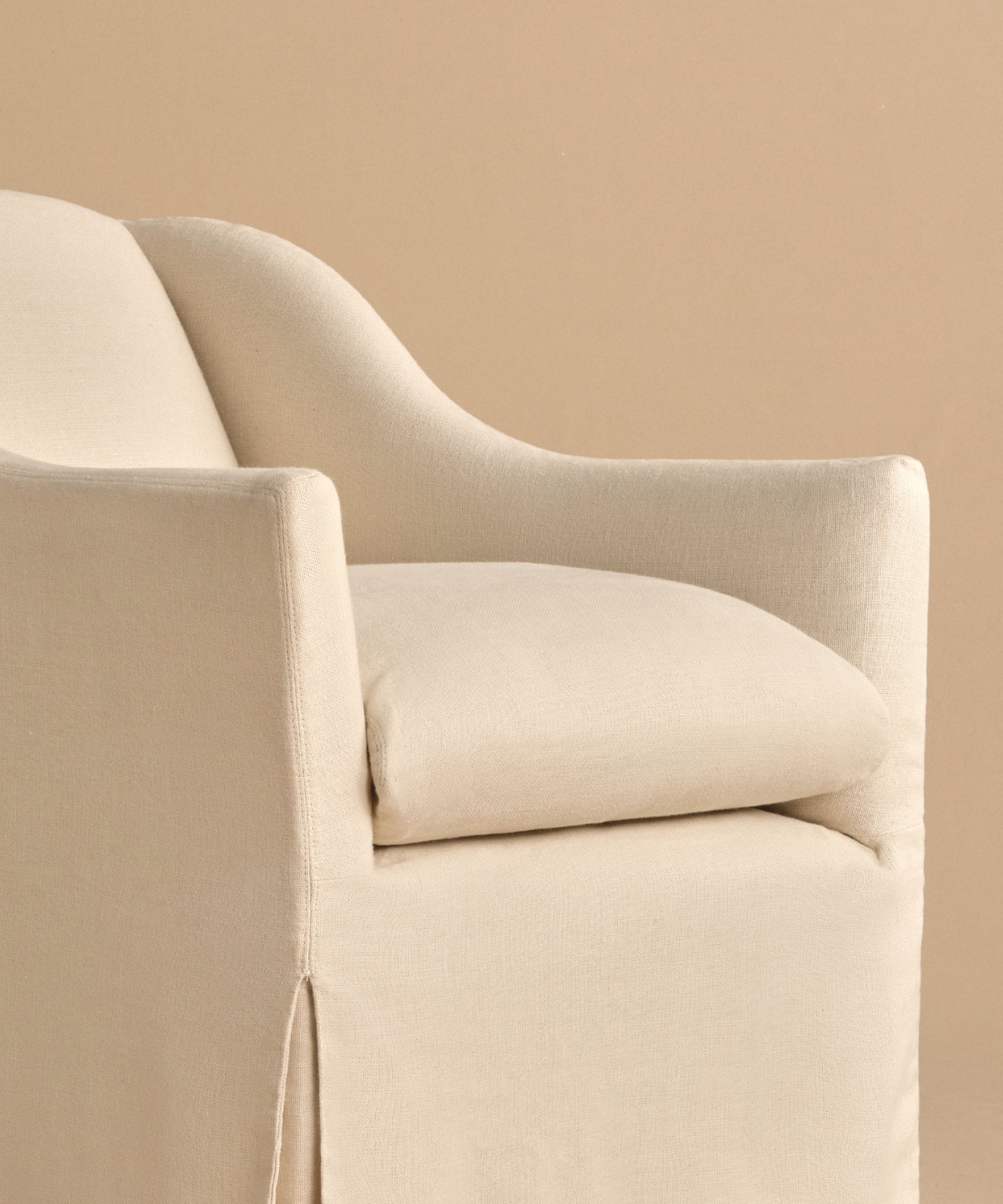 https://cdn.shopify.com/s/files/1/0565/1234/8333/files/miramar-chair-pearl-linen-5.jpg?v=1760568732
