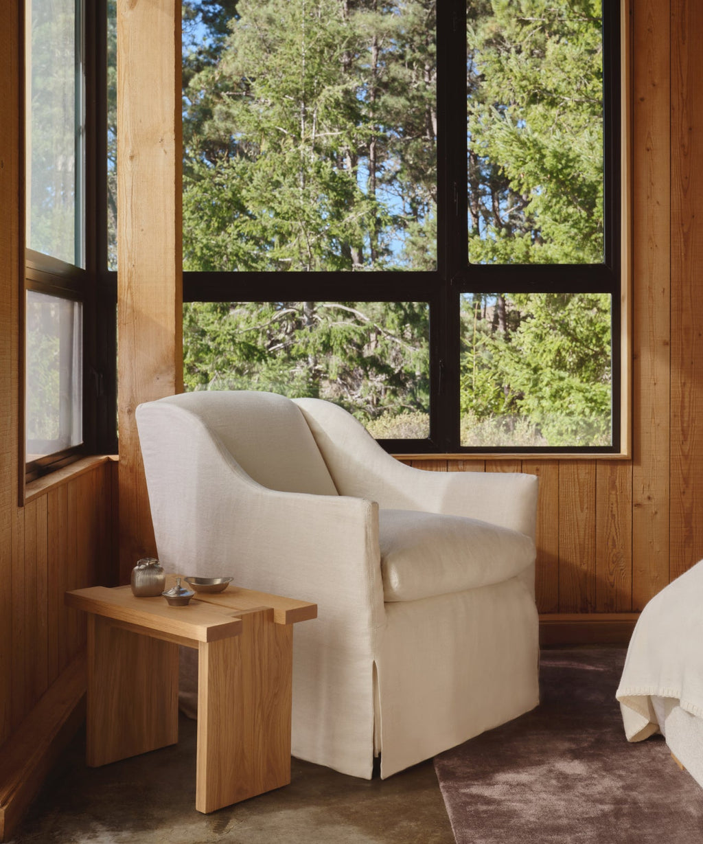 https://cdn.shopify.com/s/files/1/0565/1234/8333/files/miramar-chair-pearl-linen.jpg?v=1760568732
