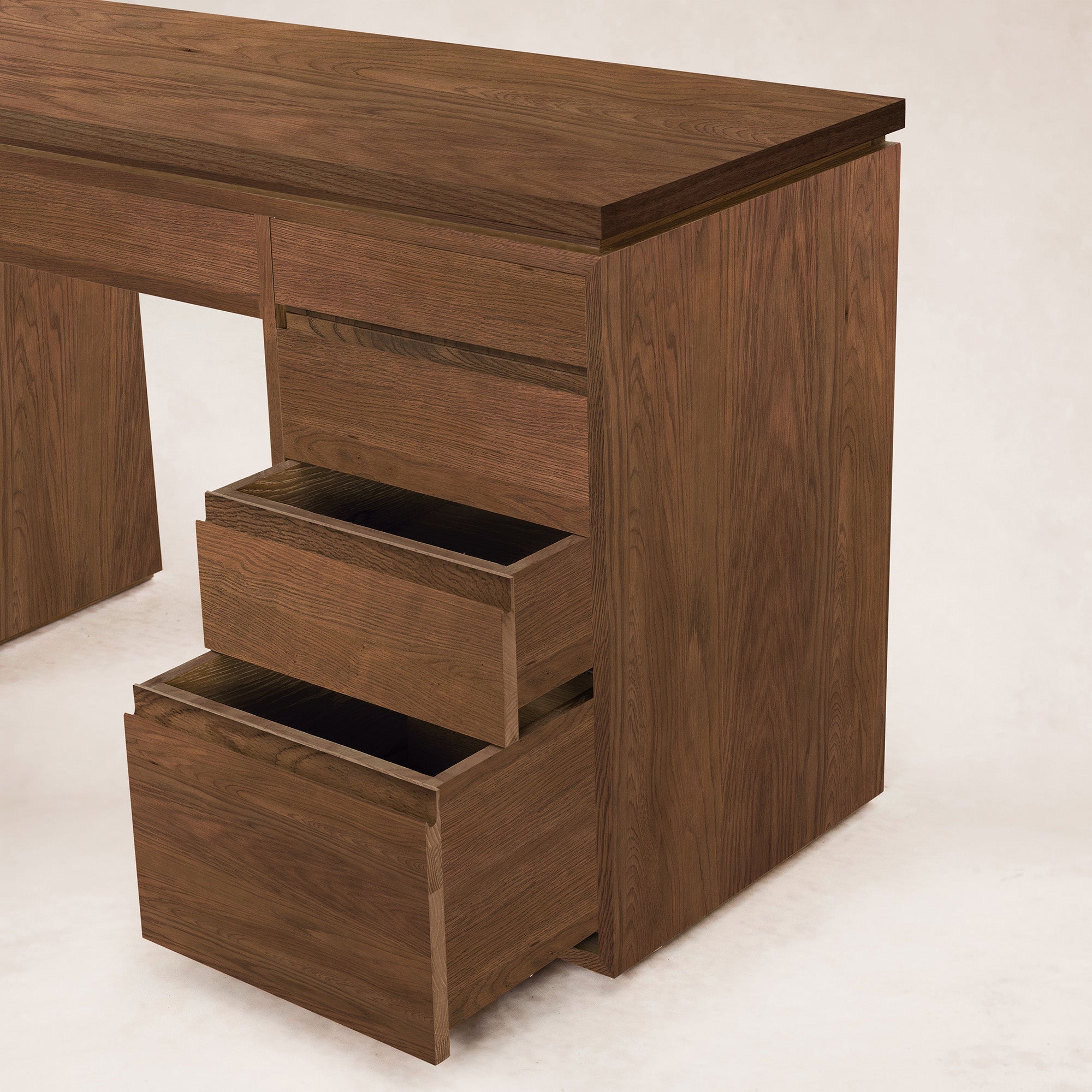 https://cdn.shopify.com/s/files/1/0593/2217/1565/files/ojai-vanity-desk-wood-top-mocha-wood-2.jpg?v=1765565599