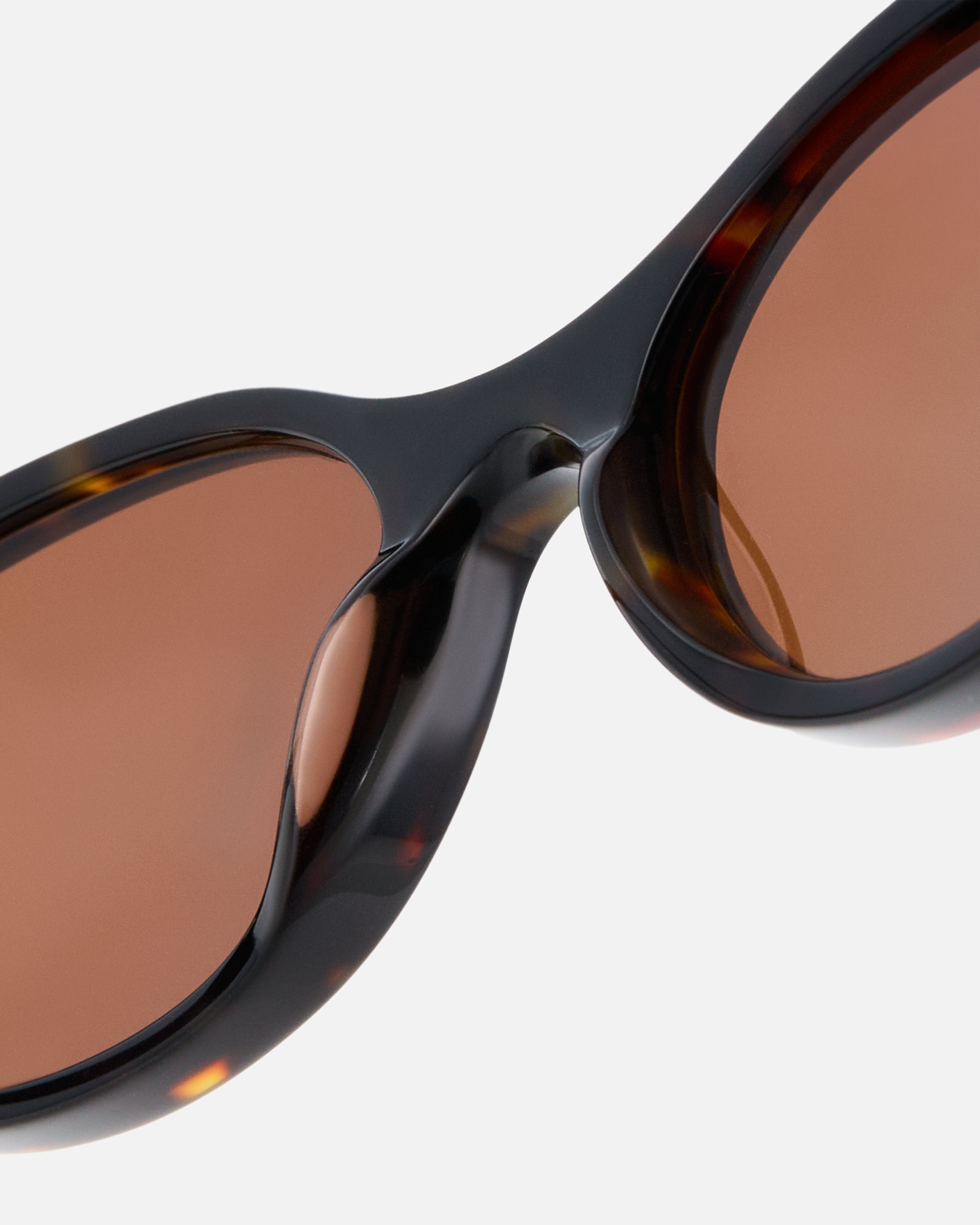 https://cdn.shopify.com/s/files/1/0099/7241/6563/files/p0957-h653s-6.jpg?v=1773241821