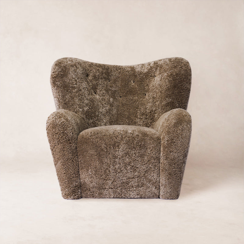 https://cdn.shopify.com/s/files/1/0593/2217/1565/files/papa-teddy-accent-chair-taupe-shearling-1_608d6fab-45c9-4ea4-8814-426df70180e9.jpg?v=1761668646