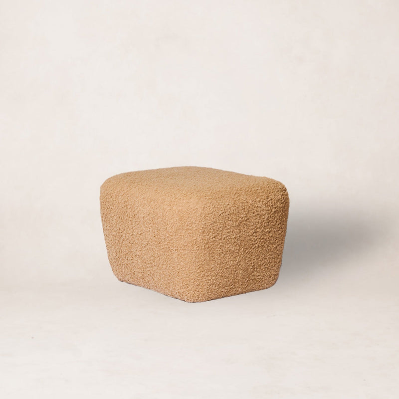 https://cdn.shopify.com/s/files/1/0593/2217/1565/files/papa-teddy-ottoman-camel-boucle.jpg?v=1761932486