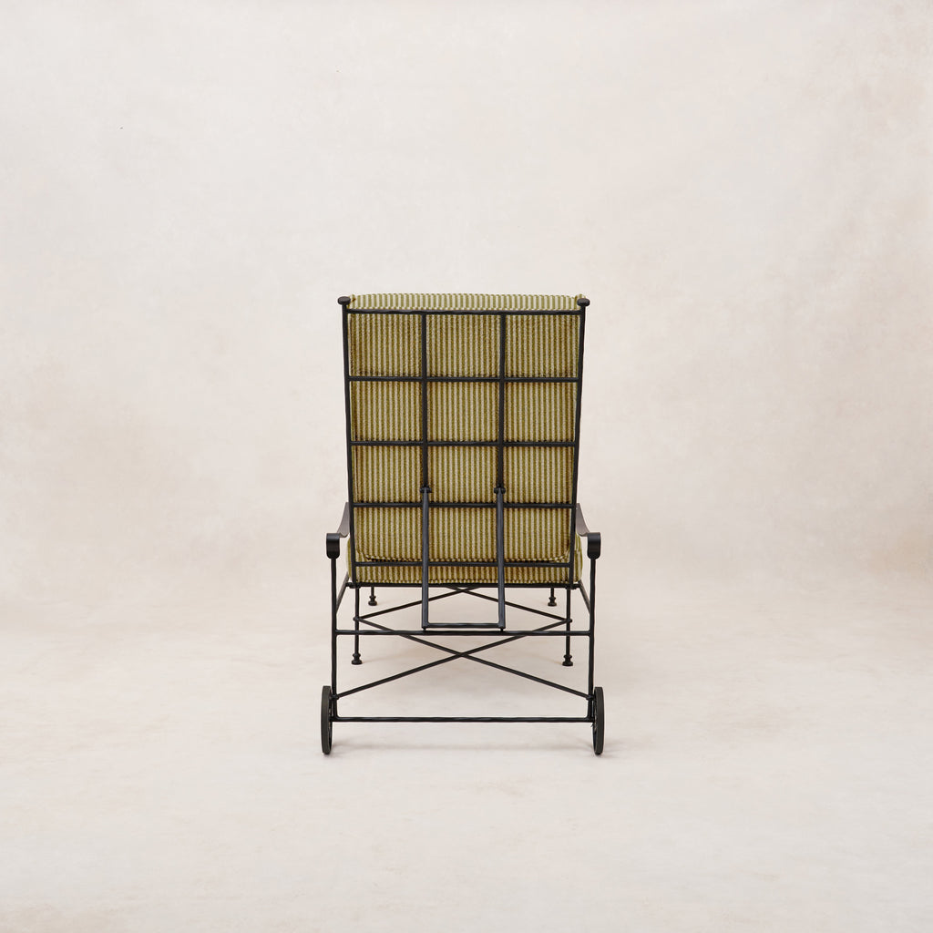 https://cdn.shopify.com/s/files/1/0593/2217/1565/files/provence-outdoor-chaise-lounge-olive-stripe-2.jpg?v=1741307447