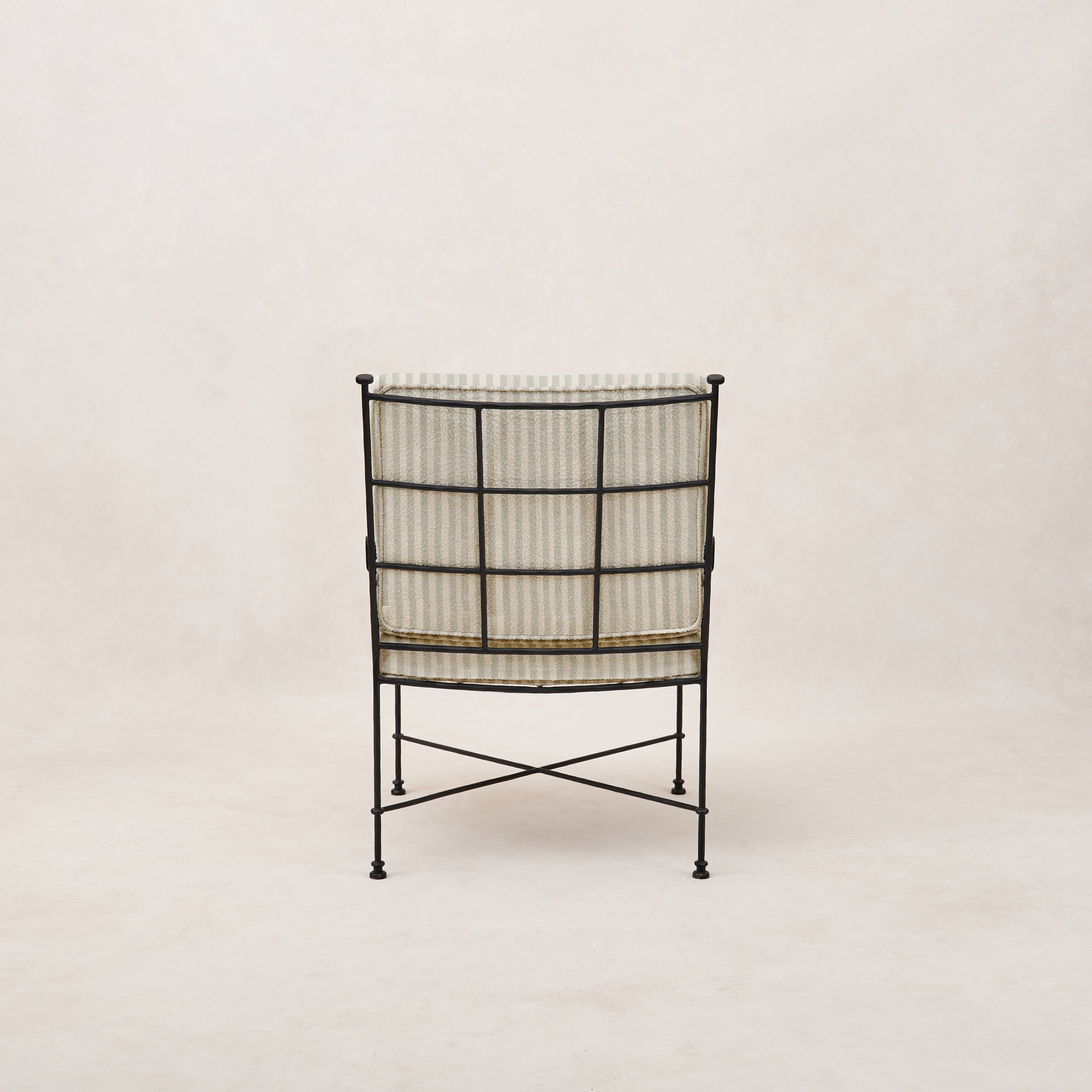 https://cdn.shopify.com/s/files/1/0593/2217/1565/files/provence-outdoor-lounge-dining-chair-mist-stripe.jpg?v=1741798262