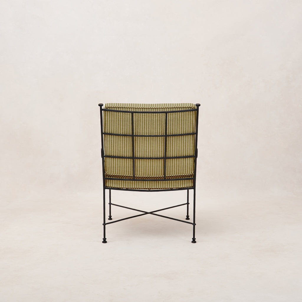 https://cdn.shopify.com/s/files/1/0593/2217/1565/files/provence-outdoor-lounge-dining-chair-olive-stripe-1.jpg?v=1741798326