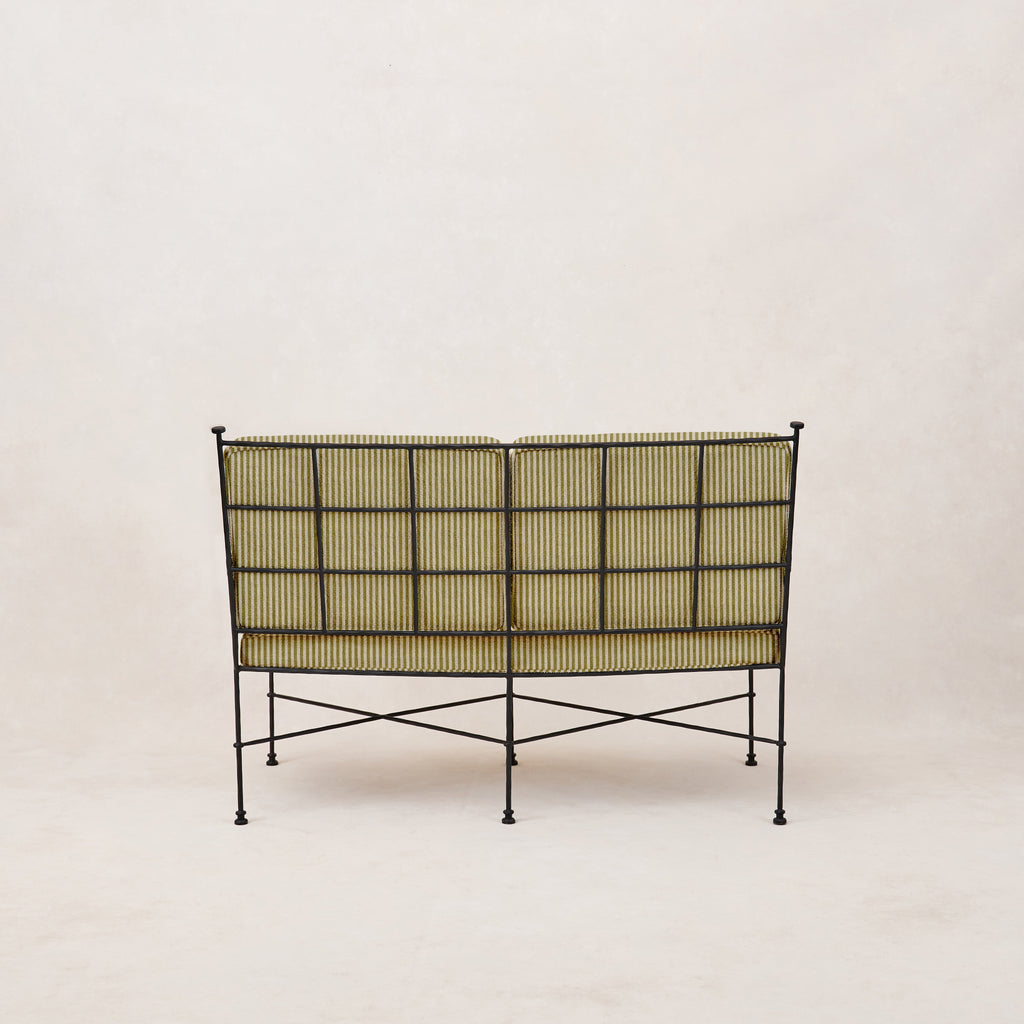 https://cdn.shopify.com/s/files/1/0593/2217/1565/files/provence-outdoor-love-seat-olive-stripe.jpg?v=1741307040