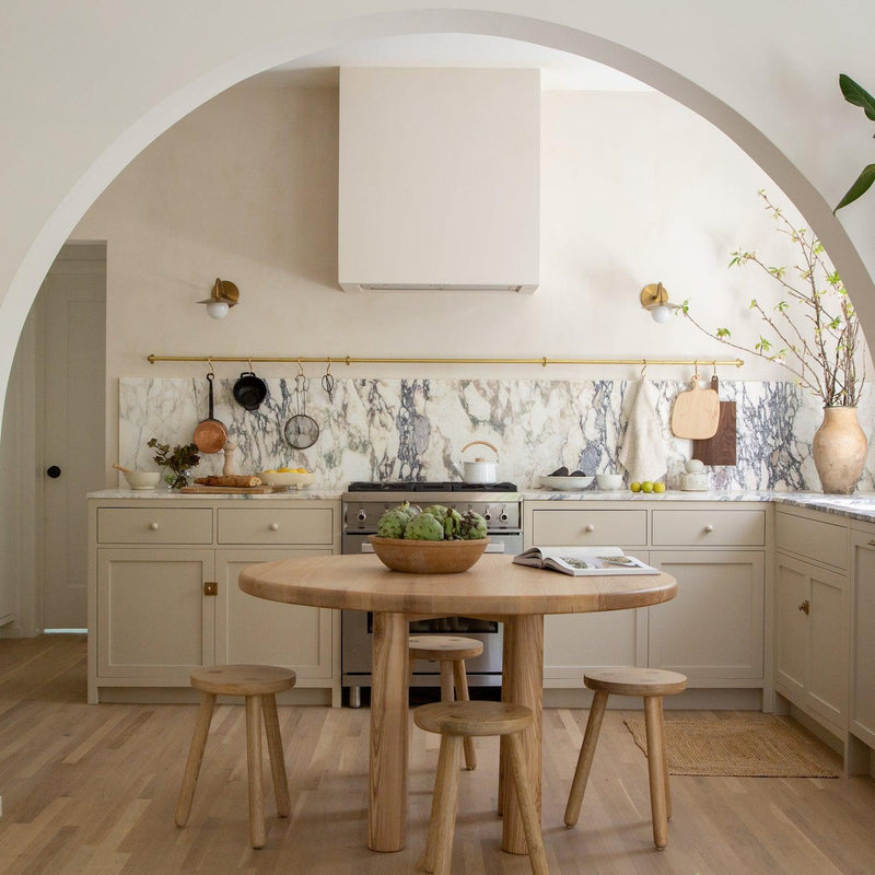 https://cdn.shopify.com/s/files/1/0593/2217/1565/products/round-topa-topa-dining-table-natural-kitchen-dining-room-tables-house-of-leon-836555.jpg?v=1738262969