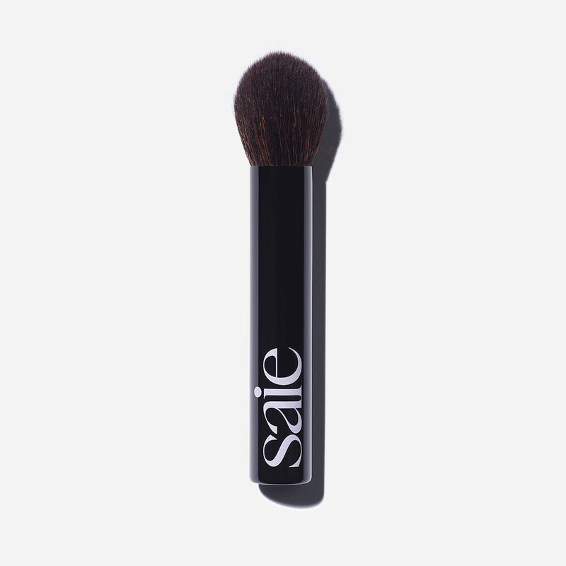 https://cdn.shopify.com/s/files/1/0272/1982/0604/products/saie-the-fluffy-brush-featured_a0afa92c-9b99-4471-bcca-cebc936c39de.jpg?v=1646830252