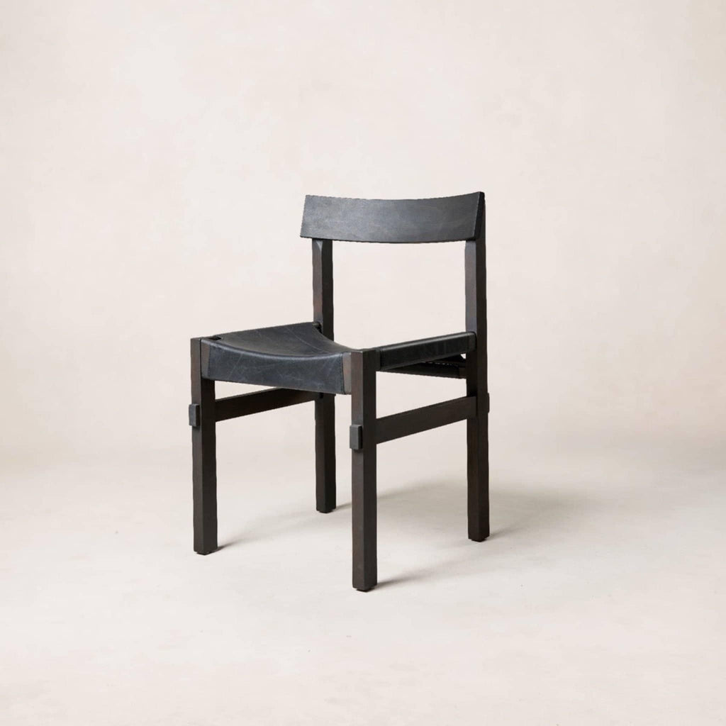 https://cdn.shopify.com/s/files/1/0593/2217/1565/products/shinto-dining-chair-black-kitchen-dining-room-chairs-house-of-leon-722403.jpg?v=1738263032