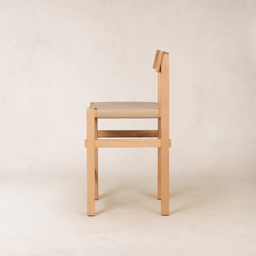 https://cdn.shopify.com/s/files/1/0593/2217/1565/files/shinto-leather-counter-stool-2.jpg?v=1772668673