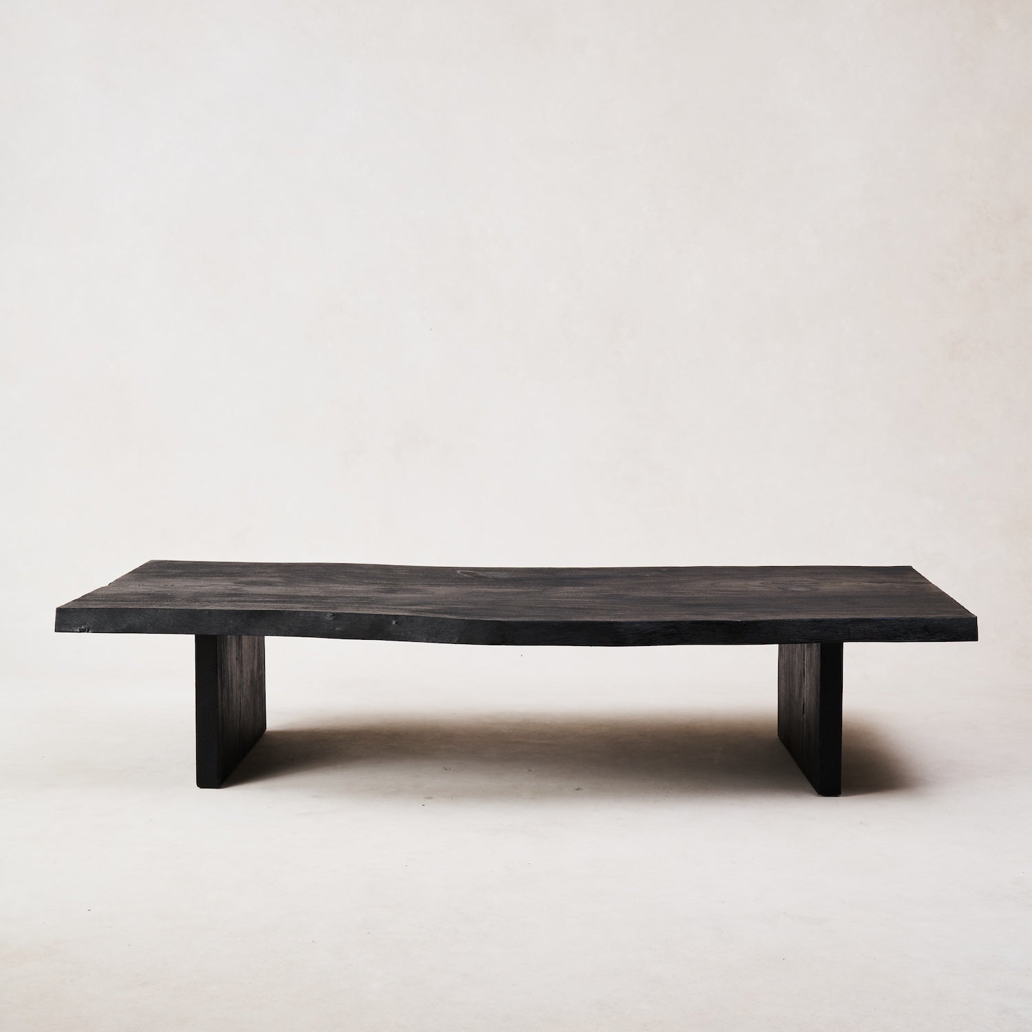 https://cdn.shopify.com/s/files/1/0593/2217/1565/files/shou-sugi-ban-burned-black-coffee-table.jpg?v=1738263084